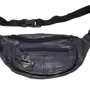 Black leather patchwork fanny pack, women's